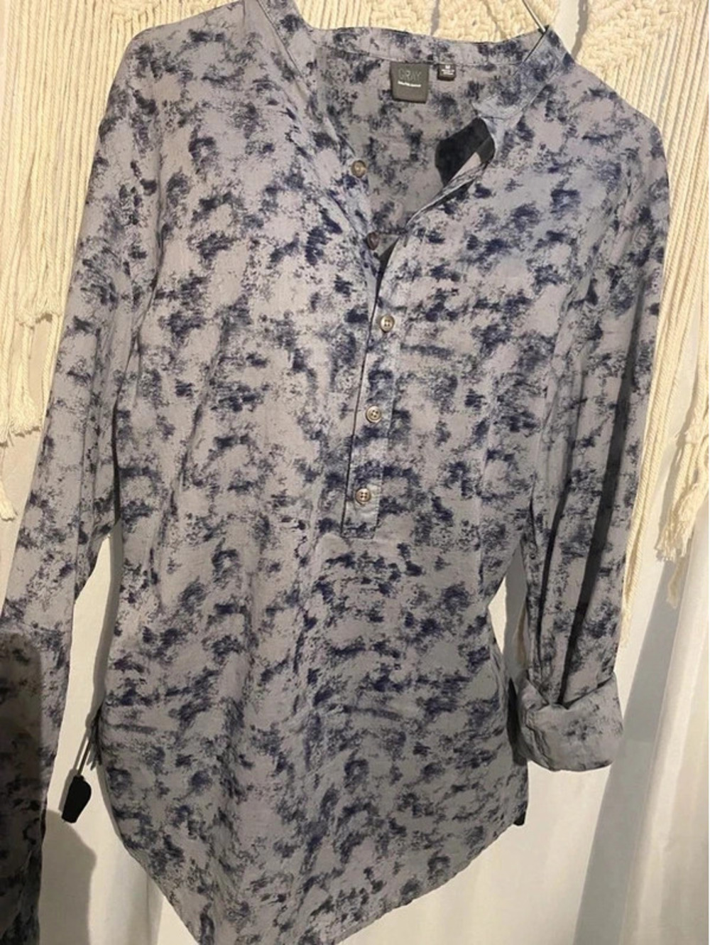 Saks Fifth Avenue GRAY shirt